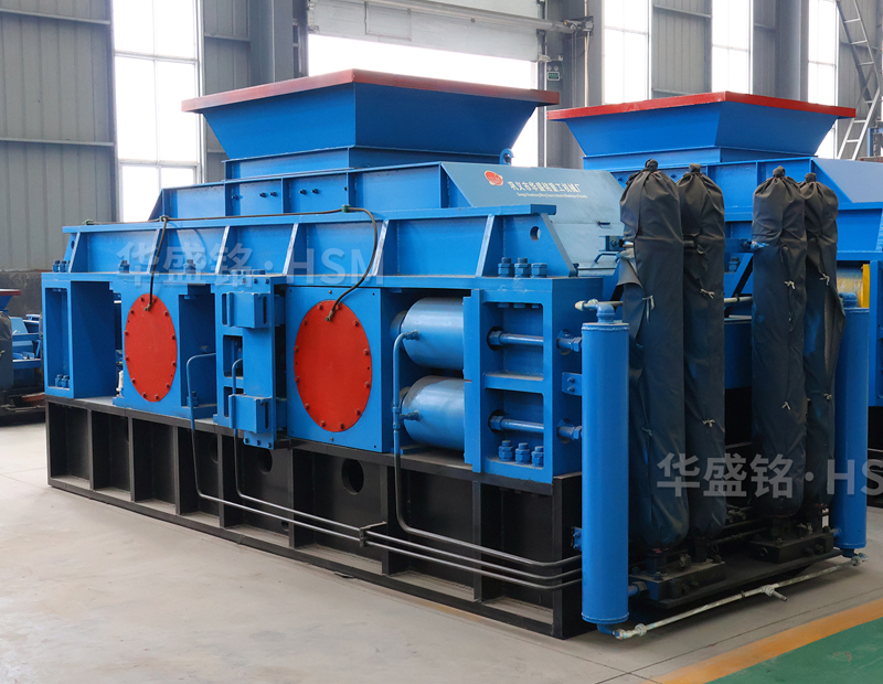 什么設備可破碎可制砂？新型對輥制砂機多少錢一臺？
