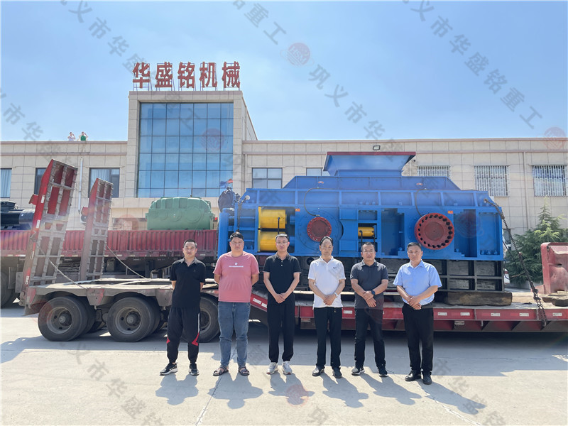 煤炭專用破碎機(jī)，液壓對(duì)輥破碎機(jī)廠家